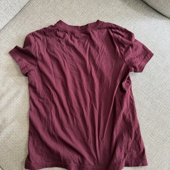 James Perse Burgundy T Shirt- 100% Cotton - Picture 2 of 7